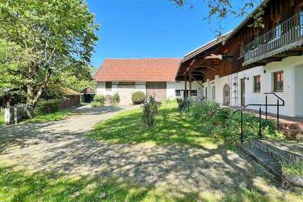 Haus Vilsheim - 8 Zimmer, 460 m&sup2;, 1.530.000&euro; | Angebot:22611823