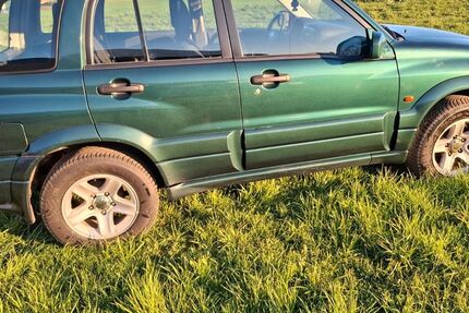 Suzuki Grand Vitara 204.560 km 3.950 &euro; Altfraunhofen 84169