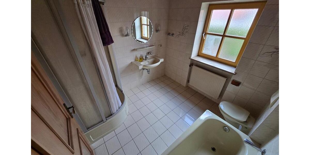 Mehrfamilienhaus, Wohnhaus Taufkirchen (Vils) - 10 Zimmer, 210 m&sup2;, 699.000&euro; | Angebot:26960650