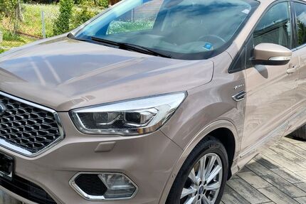 Ford Kuga 134.000 km 16.500 &euro; Bruckberg, Niederbayern 84079