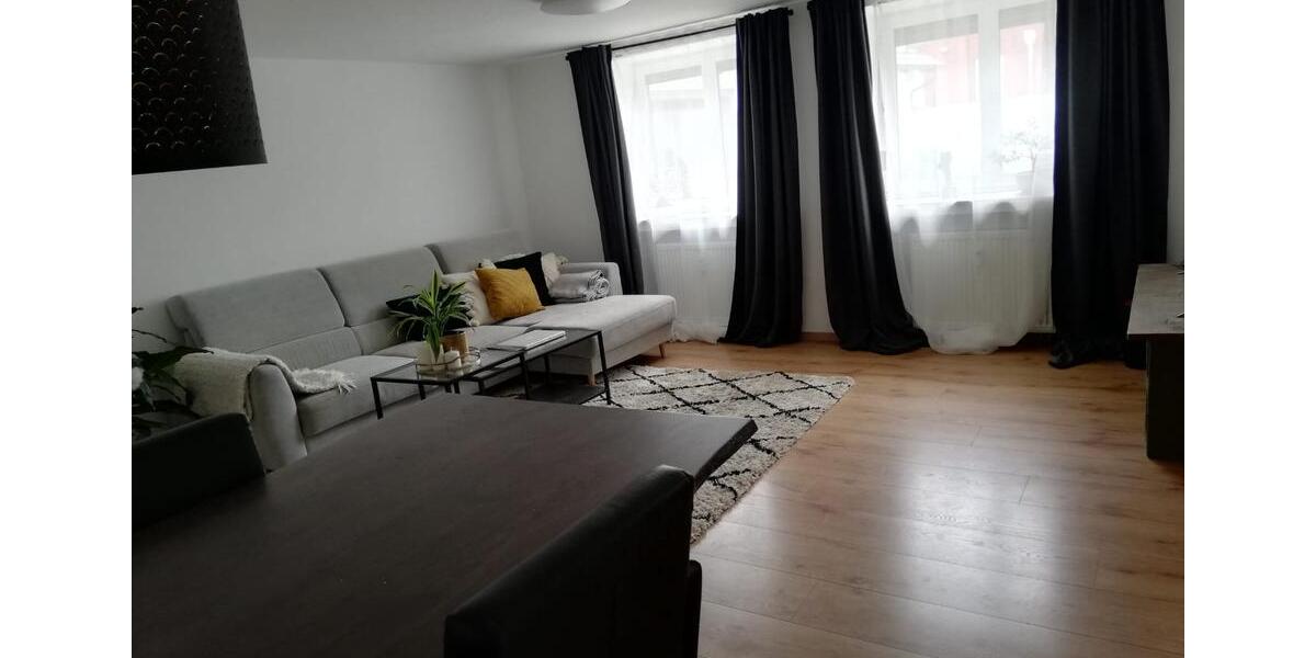 Erdgeschoßwohnung Neufahrn in Niederbayern - 2.5 Zimmer, 90 m&sup2;, 720&euro; | Angebot:26537148