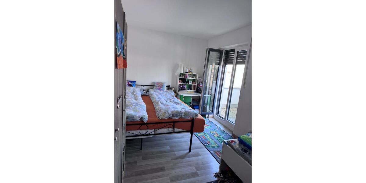 Etagenwohnung Dorfen - 3 Zimmer, 63 m&sup2;, 1.070&euro; | Angebot:25394492