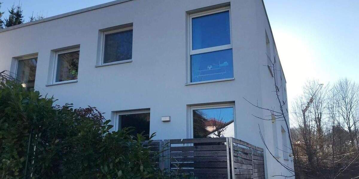 Einfamilienhaus Landshut Achdorf - 7 Zimmer, 215 m&sup2;, 1.250.000&euro; | Angebot:25666030