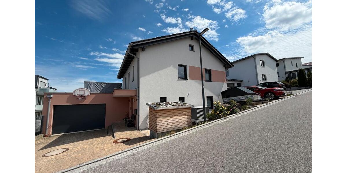 Einfamilienhaus Buch am Erlbach - 7 Zimmer, 220 m&sup2;, 949.000&euro; | Angebot:26825904