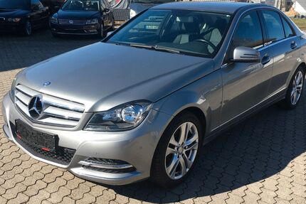 Mercedes-Benz C 180 64.500 km 11.900 &euro; Altfraunhofen 84169