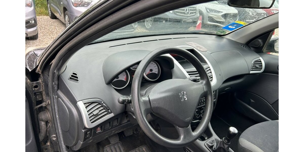 Peugeot 206+ 1.2i Klima Euro4 1.Hand 165.800 km 2.500 &euro; Altdorf 84032