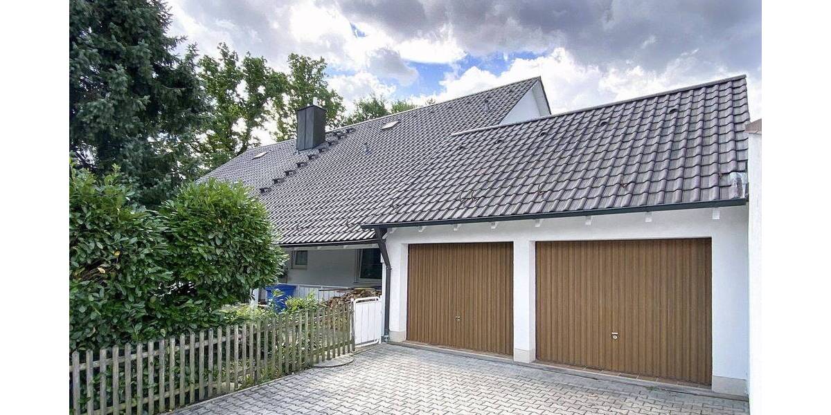 Einfamilienhaus Landshut Achdorf - 7 Zimmer, 350 m&sup2;, 1.150.000&euro; | Angebot:25743789