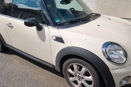 Mini Cooper D 200.000 km 4.200 &euro; Landshut 84034
