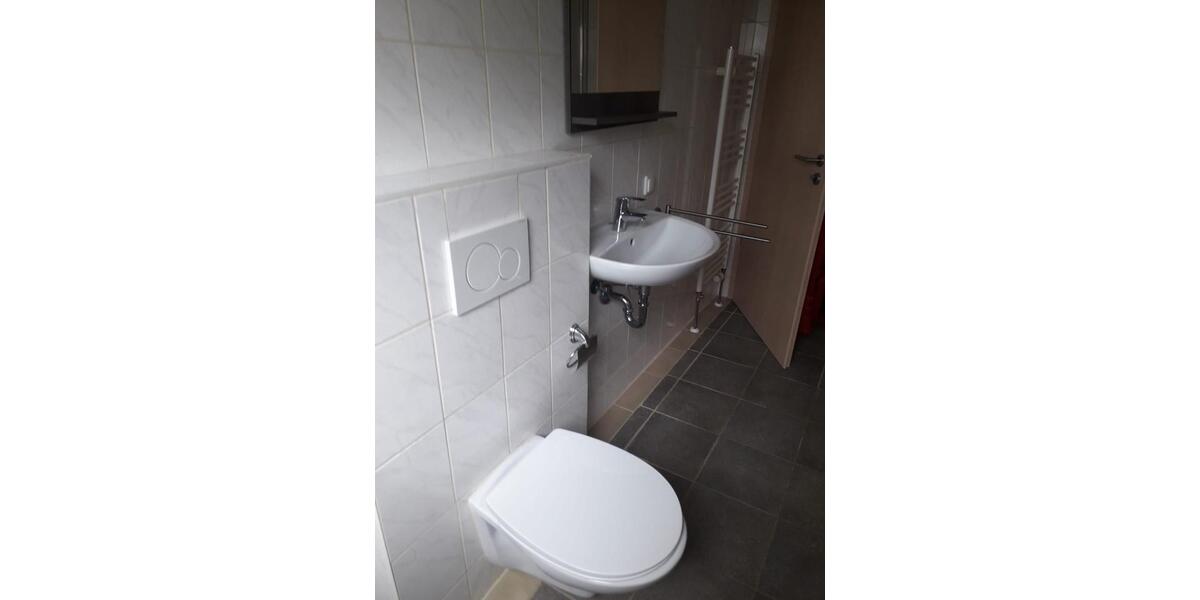 Etagenwohnung Frontenhausen - 3 Zimmer, 73 m&sup2;, 645&euro; | Angebot:27601958