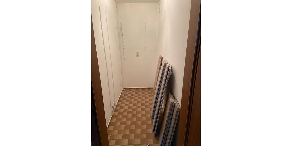 Etagenwohnung Langenpreising - 3.5 Zimmer, 100 m&sup2;, 1.200&euro; | Angebot:25131852