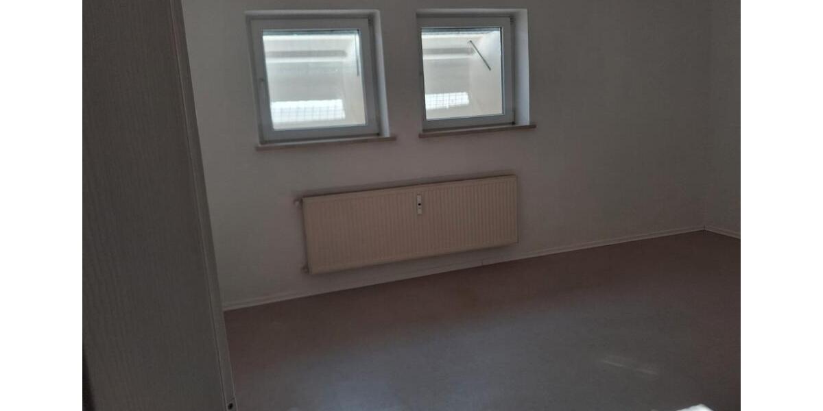 Etagenwohnung Mallersdorf-Pfaffenberg Pfaffenberg - 2 Zimmer, 66 m&sup2;, 880&euro; | Angebot:27588730