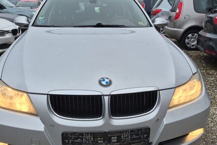 BMW 320 245.000 km 3.599 &euro; Landshut 84030