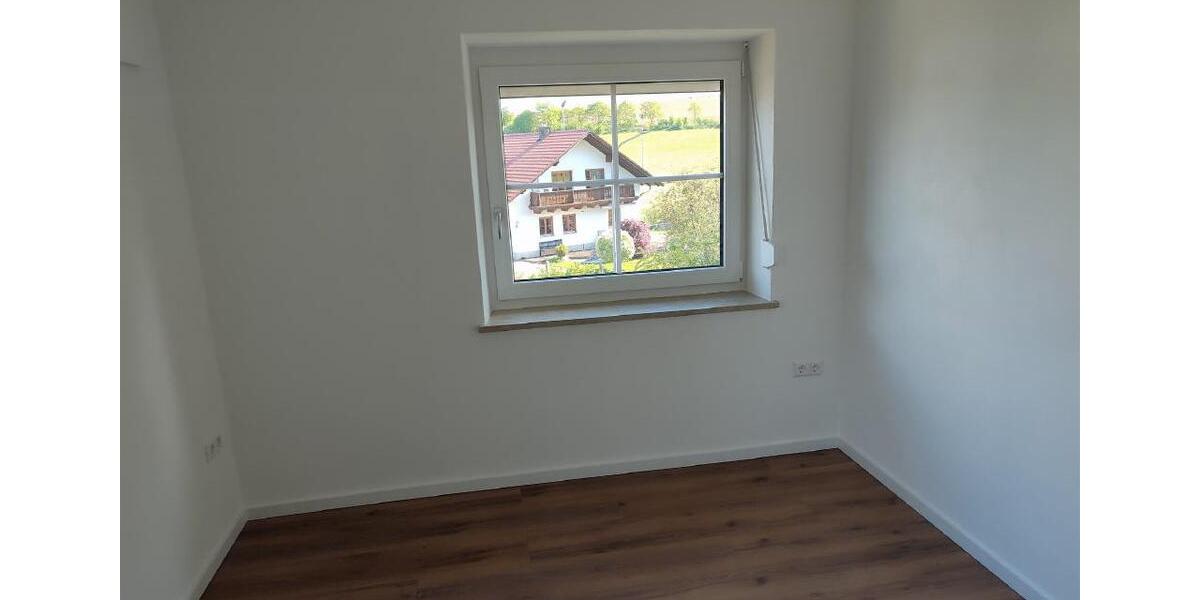 Etagenwohnung Bodenkirchen - 3.5 Zimmer, 85 m&sup2;, 750&euro; | Angebot:26557773