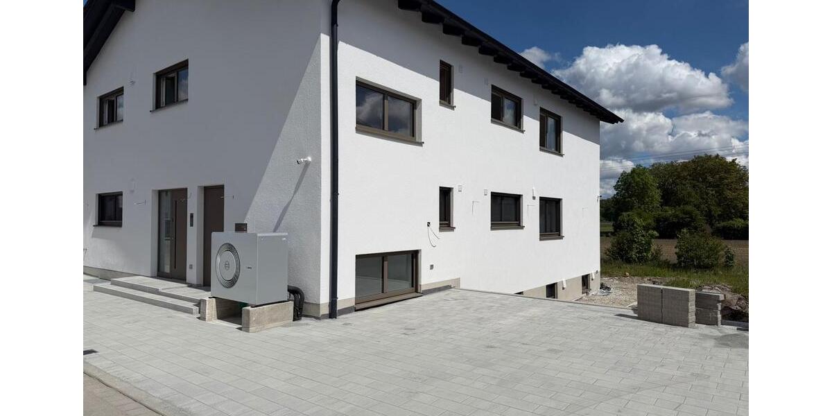 Etagenwohnung Ergolding - 4 Zimmer, 130 m&sup2;, 2.150&euro; | Angebot:26560529