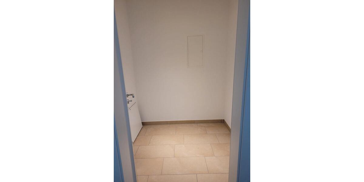 Etagenwohnung Buch am Erlbach - 2 Zimmer, 71 m&sup2;, 750&euro; | Angebot:26022258