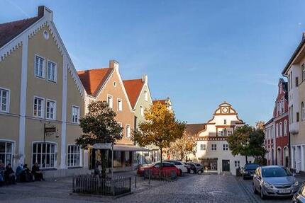 Haus Moosburg an der Isar - 6 Zimmer, 190 m&sup2;, 4.200&euro; | Angebot:27614443