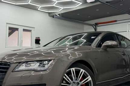 Audi A7 180.000 km 18.950 &euro; Altdorf 84032