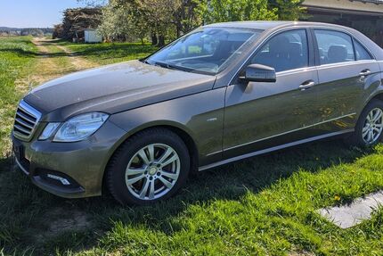 Mercedes-Benz E 300 209.100 km 6.900 &euro; Frontenhausen 84160