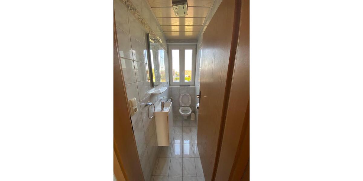 Maisonettenwohnung Moosburg an der Isar - 4.5 Zimmer, 92 m&sup2;, 1.350&euro; | Angebot:25403404