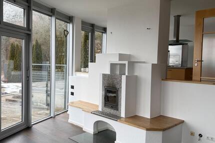 Haus Essenbach - 6 Zimmer, 180 m&sup2;, 2.250&euro; | Angebot:26102327