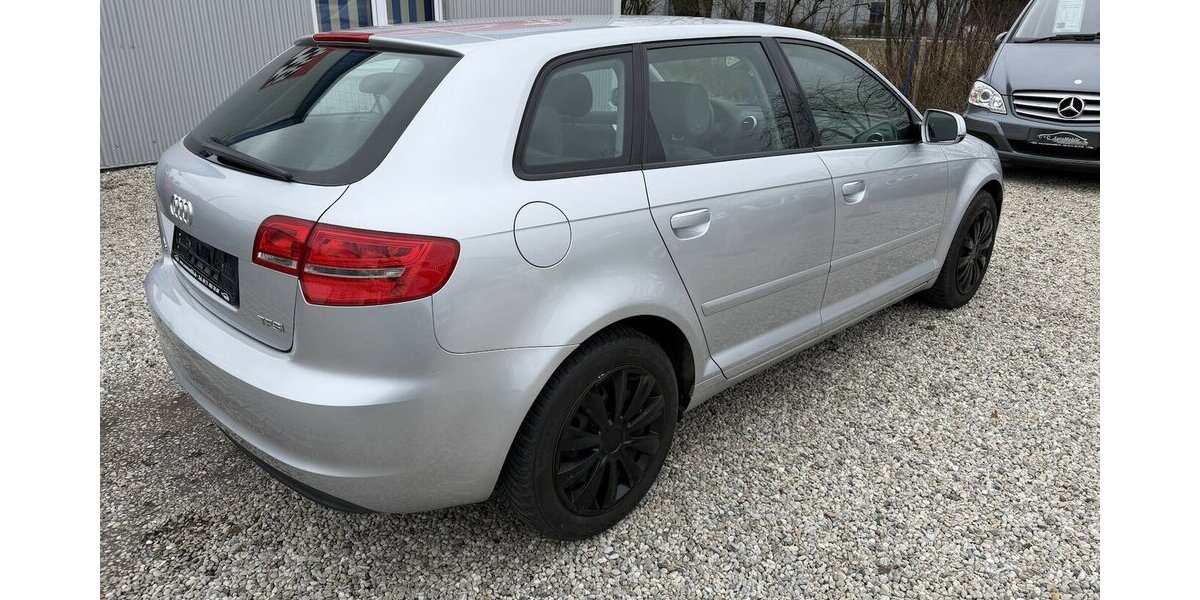 Audi A3 1.2i TFSI Attraction Automatik 186.000 km 5.990 &euro; Altdorf 84032
