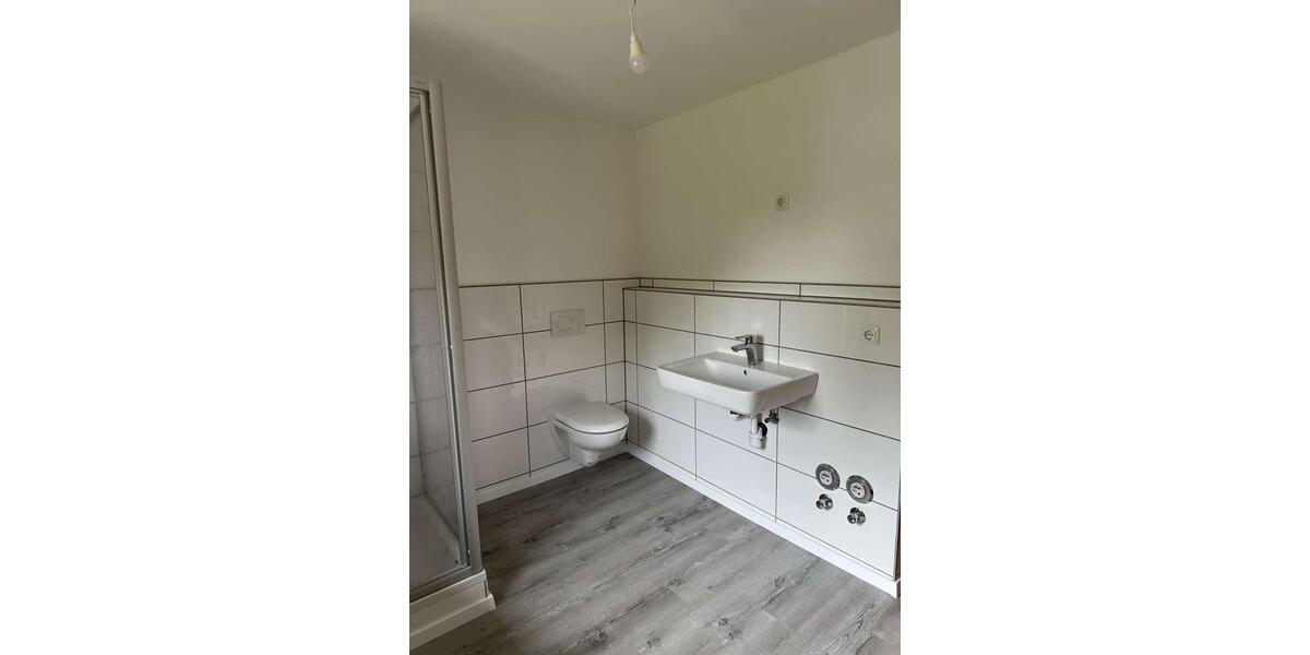 Erdgeschoßwohnung Wörth an der Isar - 3 Zimmer, 85 m&sup2;, 995&euro; | Angebot:26258944