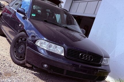 Audi A4 340.000 km 1.499 &euro; Seifriedswörth 84189