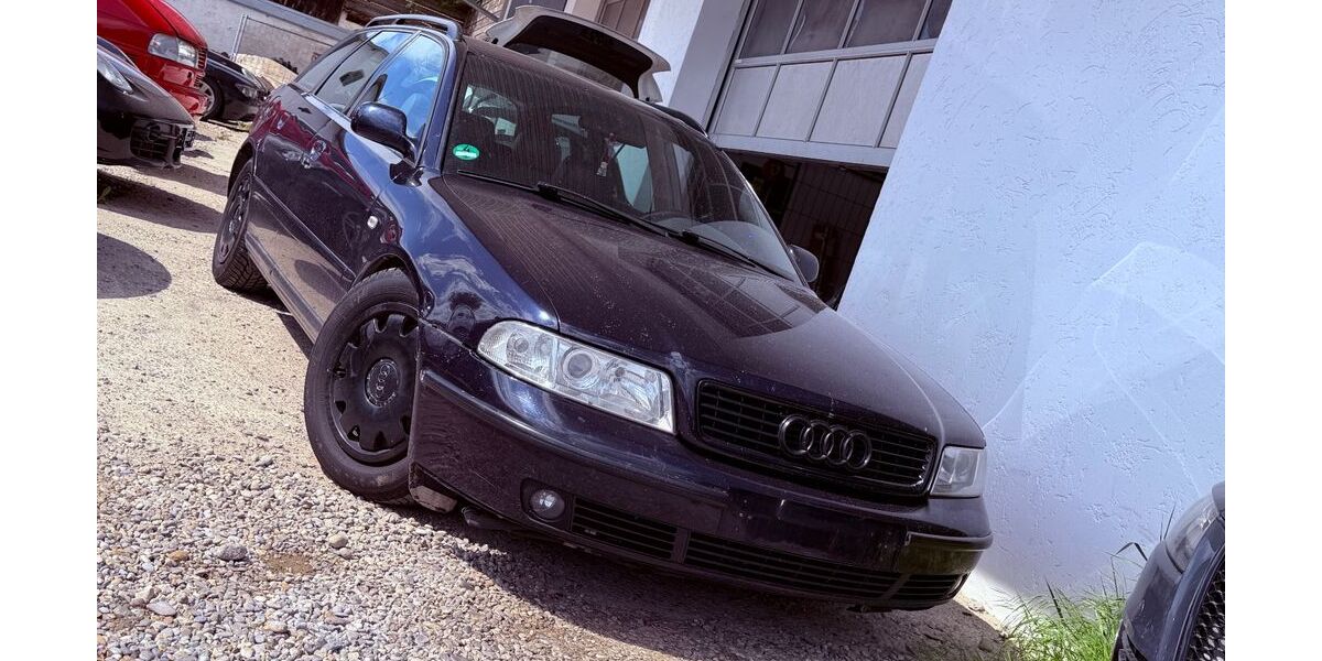 Audi A4 340.000 km 1.499 &euro; Seifriedswörth 84189