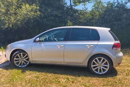 VW Golf 117.485 km 7.200 &euro; Bruckberg 84079