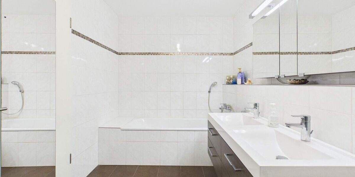 Etagenwohnung Landshut Peter u. Paul - 4 Zimmer, 110 m&sup2;, 595.000&euro; | Angebot:25740543