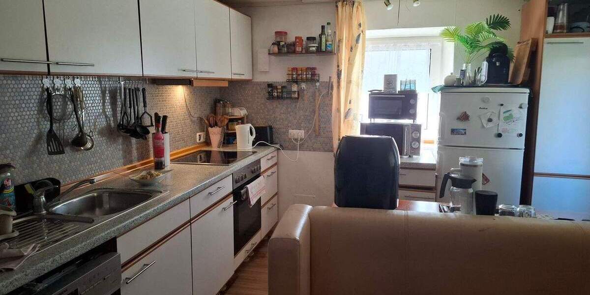 Mehrfamilienhaus, Wohnhaus Geisenhausen - 9 Zimmer, 190 m&sup2;, 349.000&euro; | Angebot:25878605