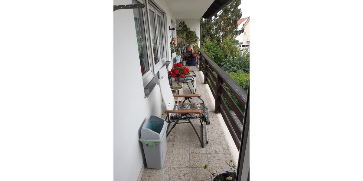 Etagenwohnung Ergolding - 4 Zimmer, 106 m&sup2;, 950&euro; | Angebot:26007890