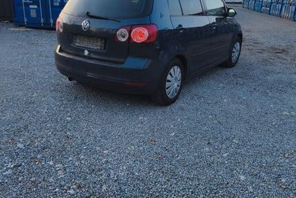 VW Golf Plus 223.000 km 2.900 &euro; Landshut 84032