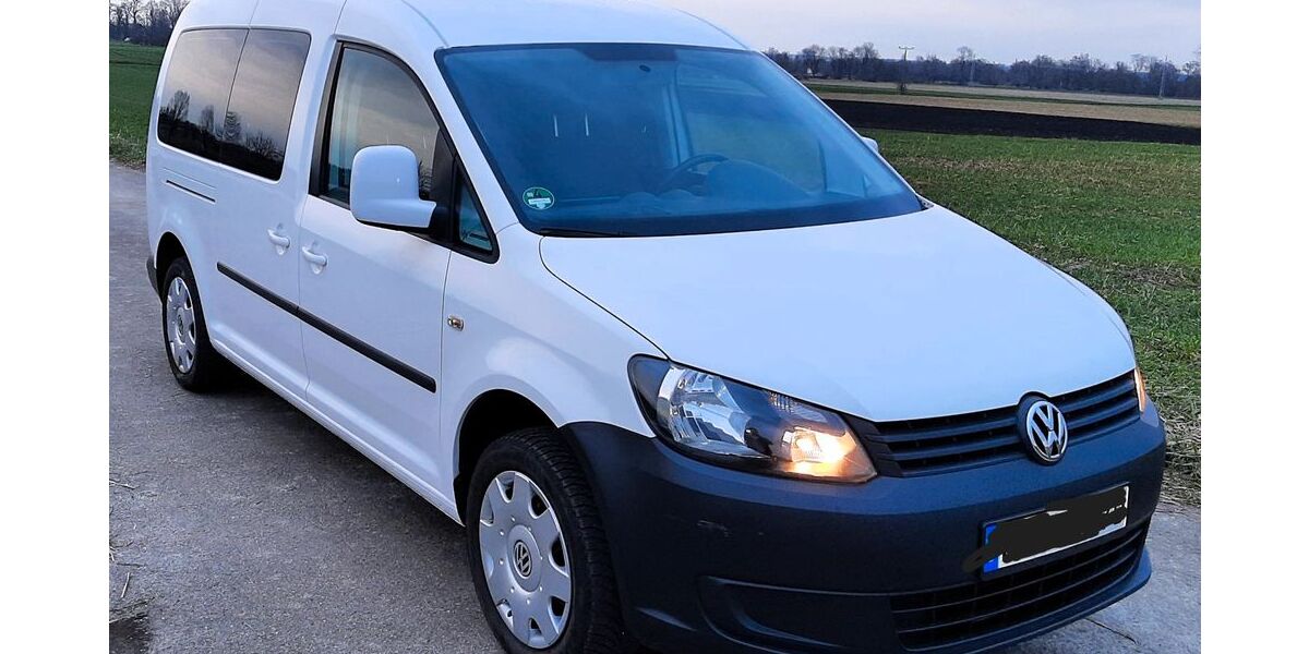 VW Caddy Maxi 126.000 km 12.600 &euro; Langenpreising 85465