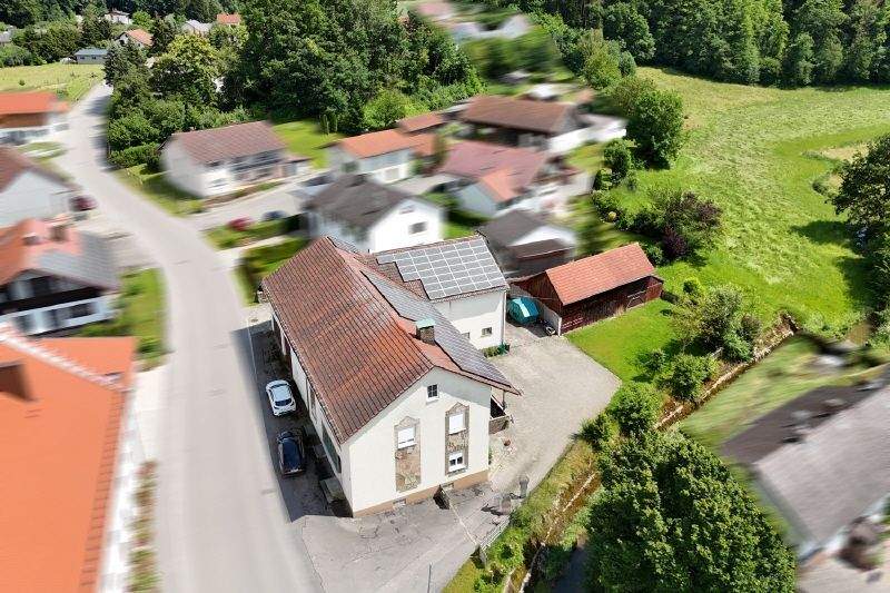 Einfamilienhaus Niederaichbach Oberaichbach - 8 Zimmer, 529.000&euro; | Angebot:25703035