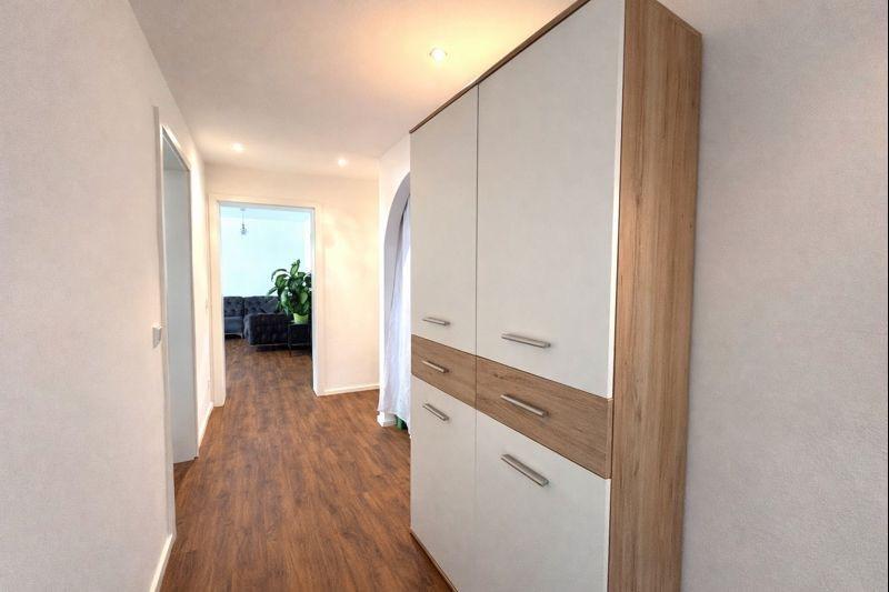 Etagenwohnung Ergolding - 4 Zimmer, 89 m&sup2;, 1.300&euro; | Angebot:26425718