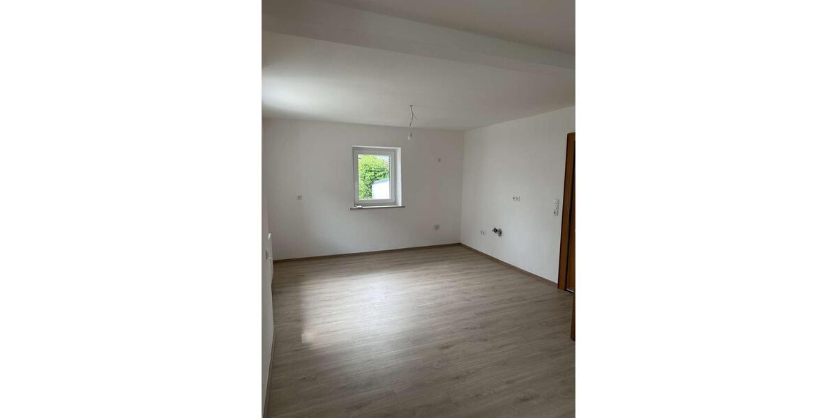 Erdgeschoßwohnung Wörth an der Isar - 3 Zimmer, 85 m&sup2;, 995&euro; | Angebot:26258944