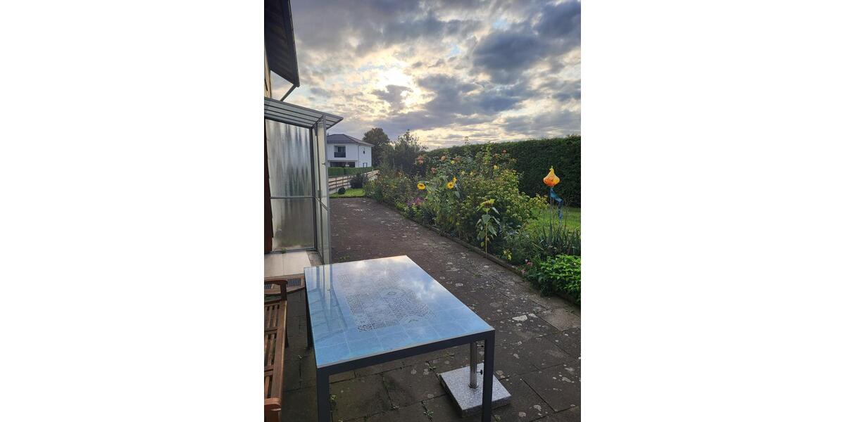 Einfamilienhaus Furth - 11 Zimmer, 185 m&sup2;, 739.000&euro; | Angebot:25839247