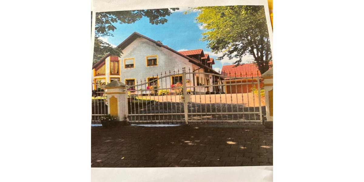 Villa Langenbach - 6 Zimmer, 280 m&sup2;, 1.605.000&euro; | Angebot:27183693