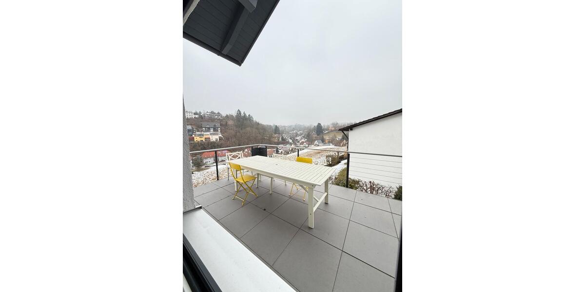 Erdgeschoßwohnung Kumhausen - 3.5 Zimmer, 145 m&sup2;, 1.900&euro; | Angebot:25990720