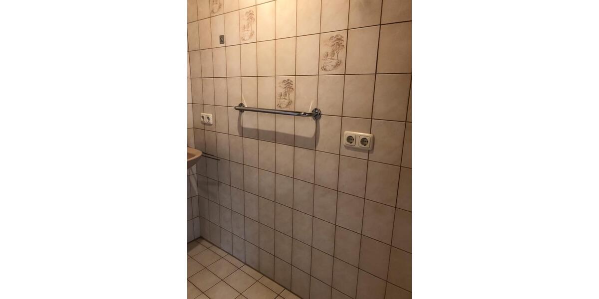 Erdgeschoßwohnung Rottenburg an der Laaber - 1 Zimmer, 33 m&sup2;, 350&euro; | Angebot:26021044