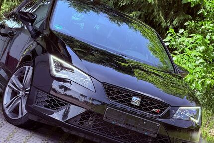 Seat Leon 99.000 km 17.999 &euro; Seifriedswörth 84189
