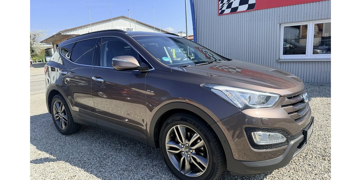 Hyundai Santa Fe 2.2 CRDi Premium 4WD Automatik Kamera Xen 213.000 km 9.900 &euro; Altdorf 84032