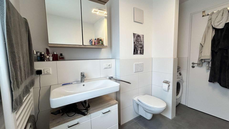 Etagenwohnung Mengkofen - 4 Zimmer, 88 m&sup2;, 915&euro; | Angebot:26533456