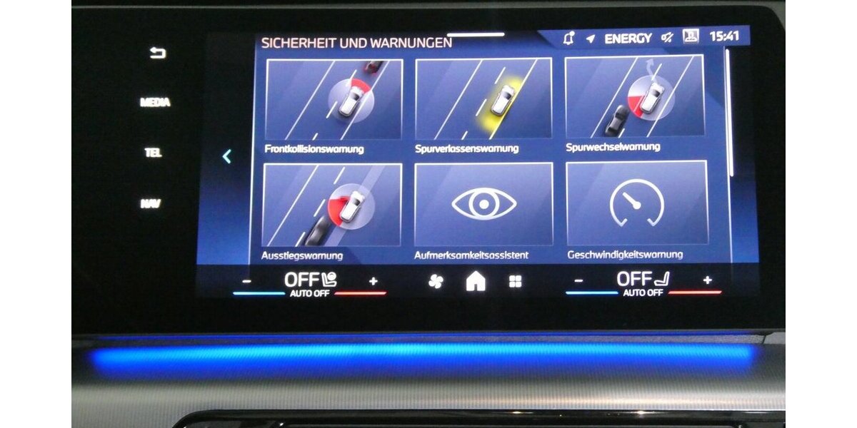 BMW X1 23dxDrive x-Line AHK,Pan-Dach,H&K,Leder 28.900 km 41.590 &euro; Landshut 84030