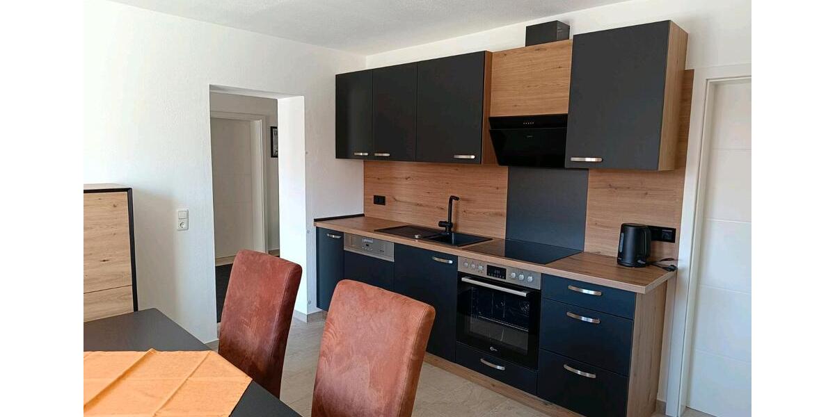 Erdgeschoßwohnung Ergoldsbach Langenhettenbach - 2 Zimmer, 111 m&sup2;, 25&euro; | Angebot:24867777