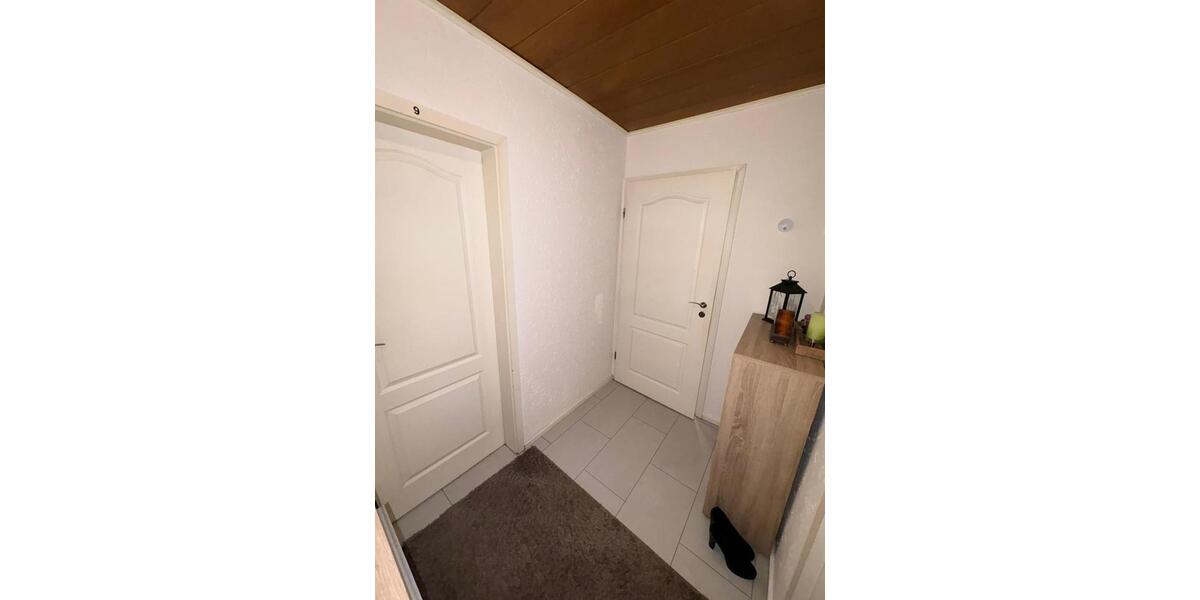 Etagenwohnung Dingolfing - 4 Zimmer, 85 m&sup2;, 950&euro; | Angebot:25975865