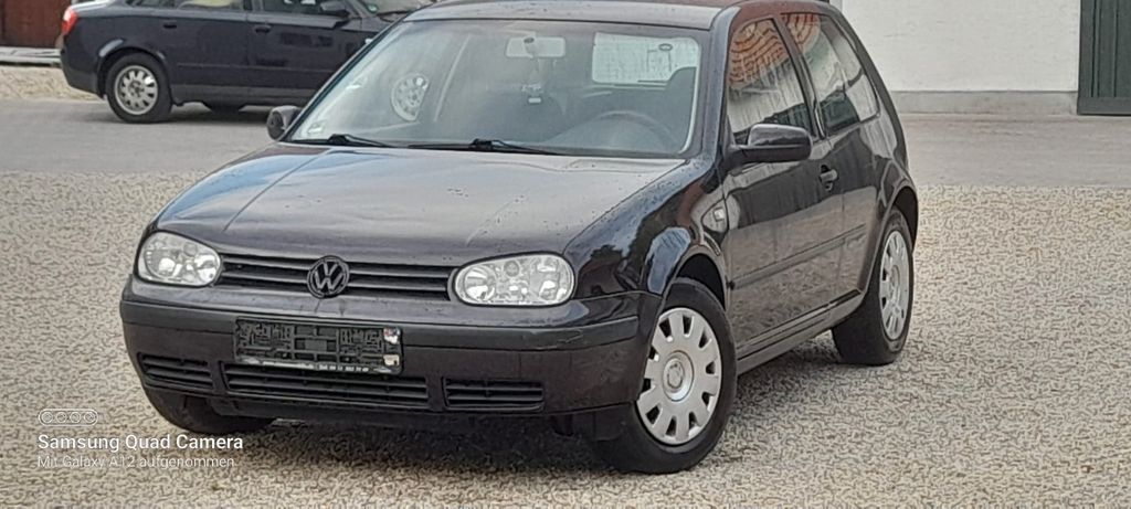 VW Golf 185.000 km 1.550 &euro; Bruckberg 84079
