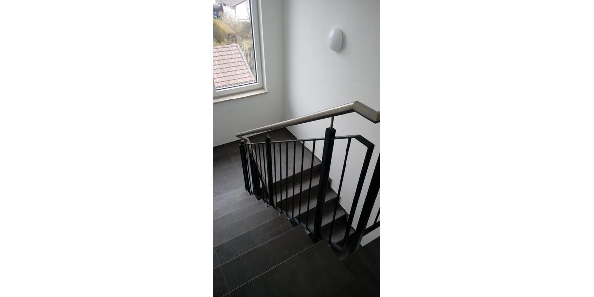 Etagenwohnung Ergoldsbach Langenhettenbach - 3 Zimmer, 81 m&sup2;, 720&euro; | Angebot:27601878