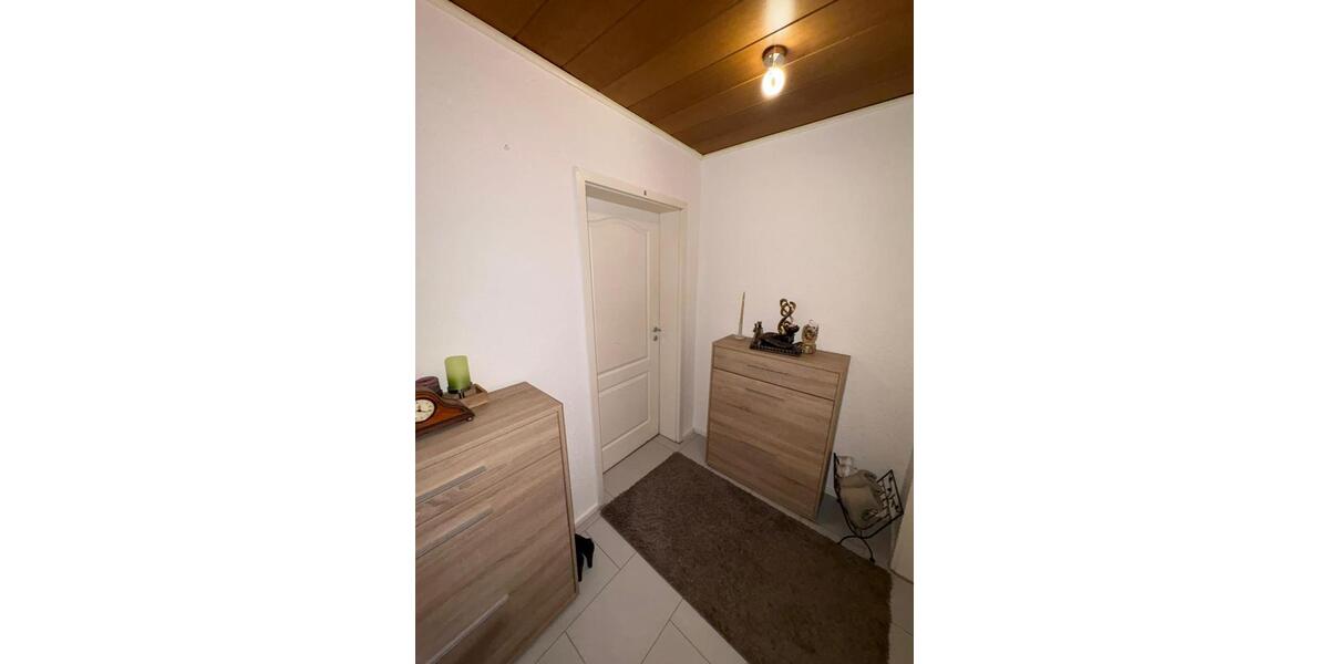 Etagenwohnung Dingolfing - 4 Zimmer, 85 m&sup2;, 950&euro; | Angebot:25975865